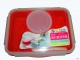    (lunch box)      